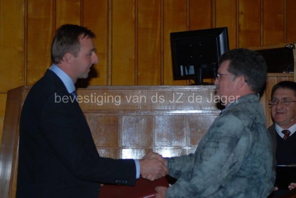 JZ en Leon vRv Oudsthoorn met die Kanselbybel